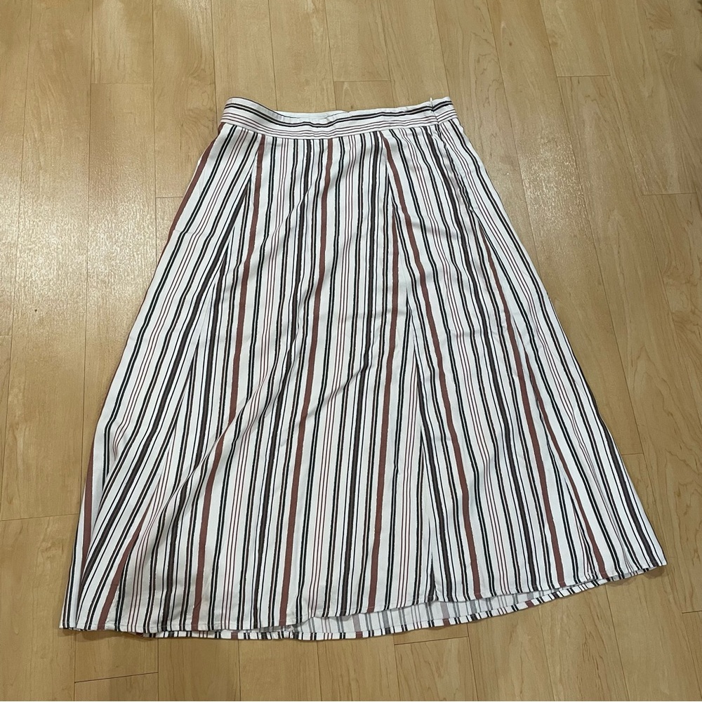NWT LOFT Midi Skirt Sz 8